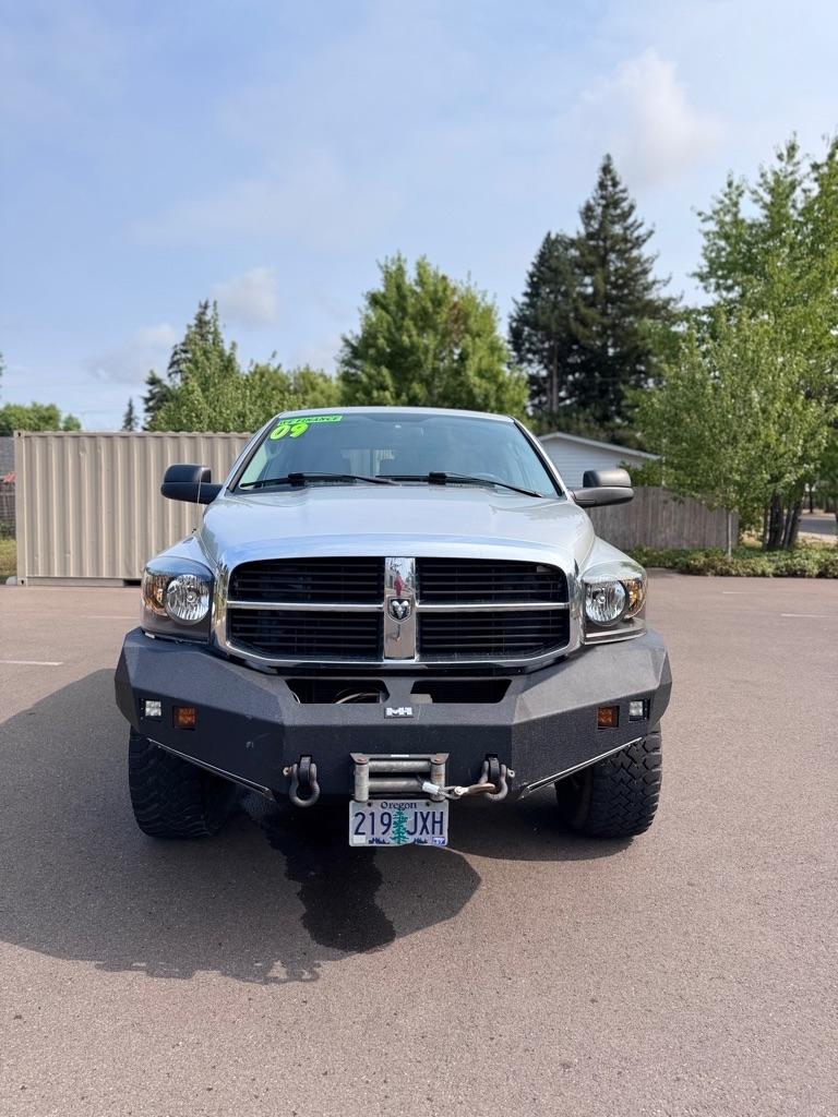Dodge Ram 2500 4WD Mega Cab 160.5" SLT 2009