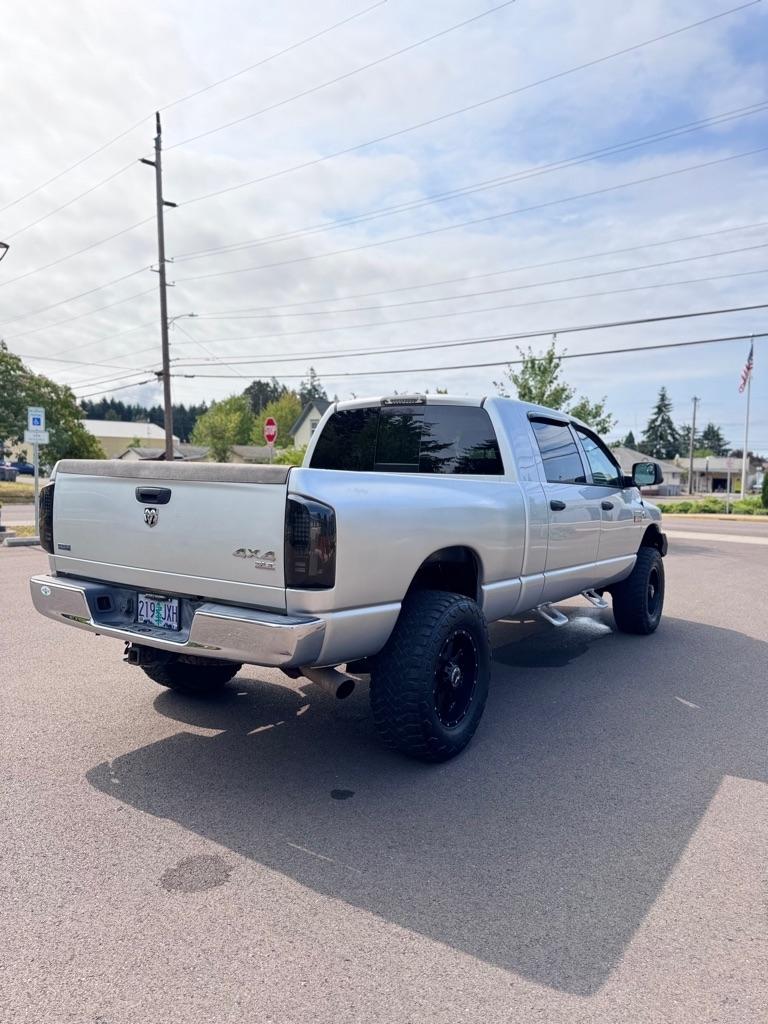 Dodge Ram 2500 4WD Mega Cab 160.5" SLT 2009