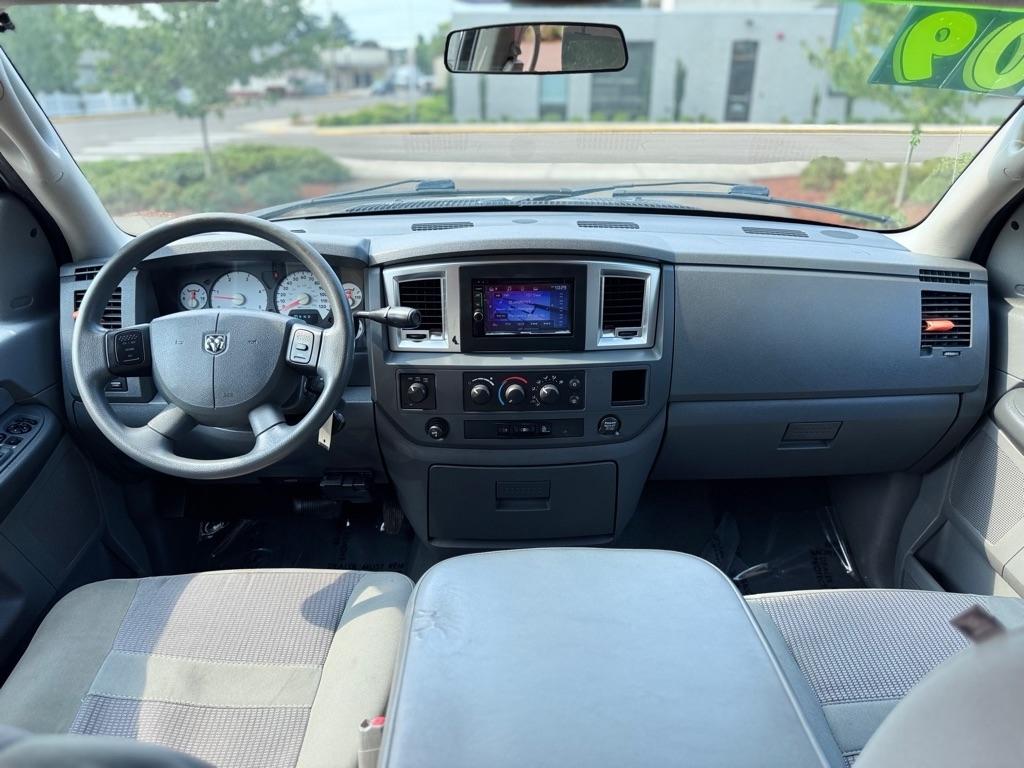 Dodge Ram 2500 4WD Mega Cab 160.5" SLT 2009