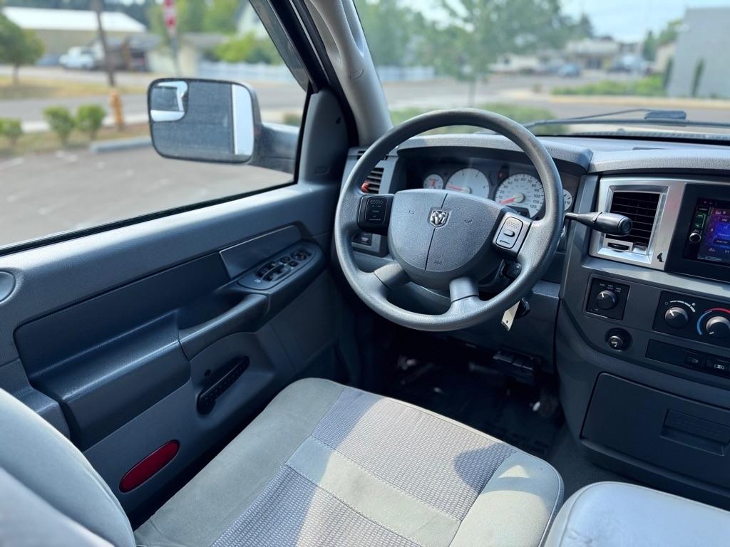 Dodge Ram 2500 4WD Mega Cab 160.5" SLT 2009
