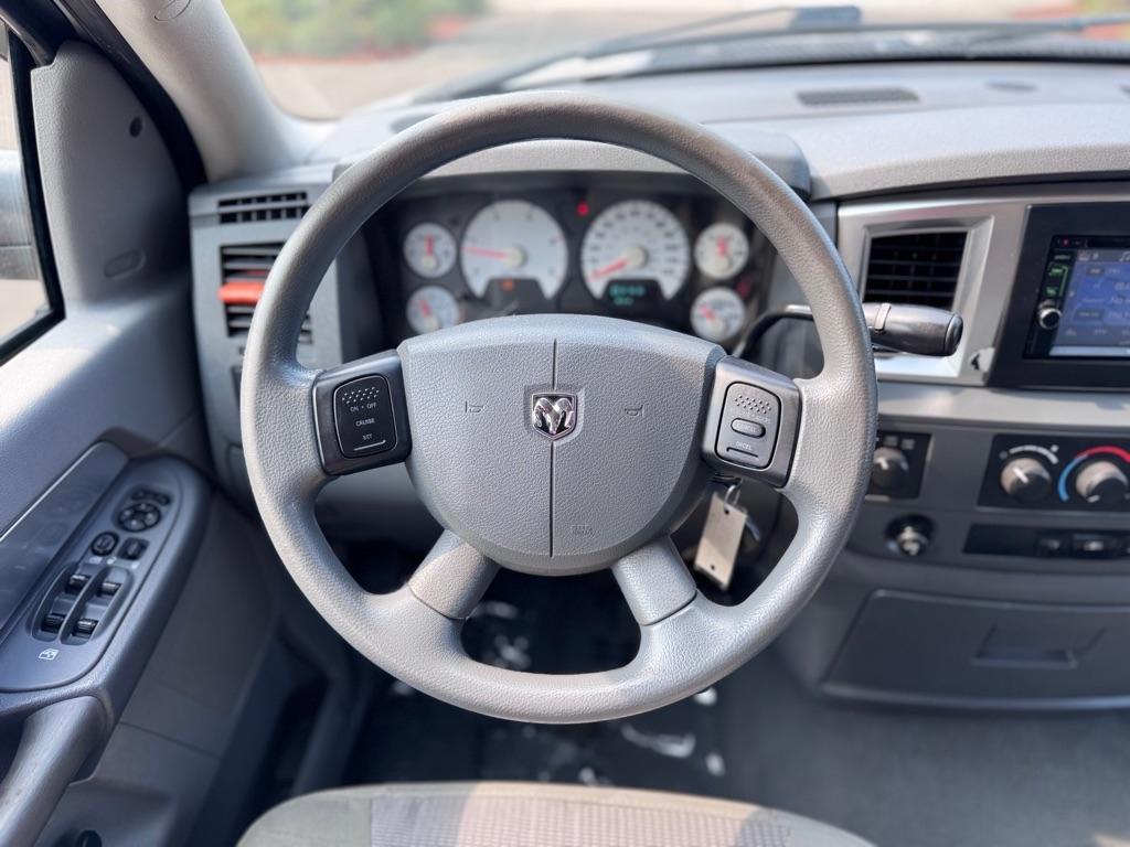 Dodge Ram 2500 4WD Mega Cab 160.5" SLT 2009