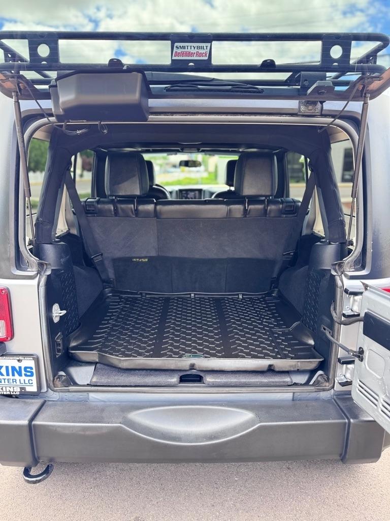 Jeep Wrangler Unlimited 4WD 4dr Sport 2015