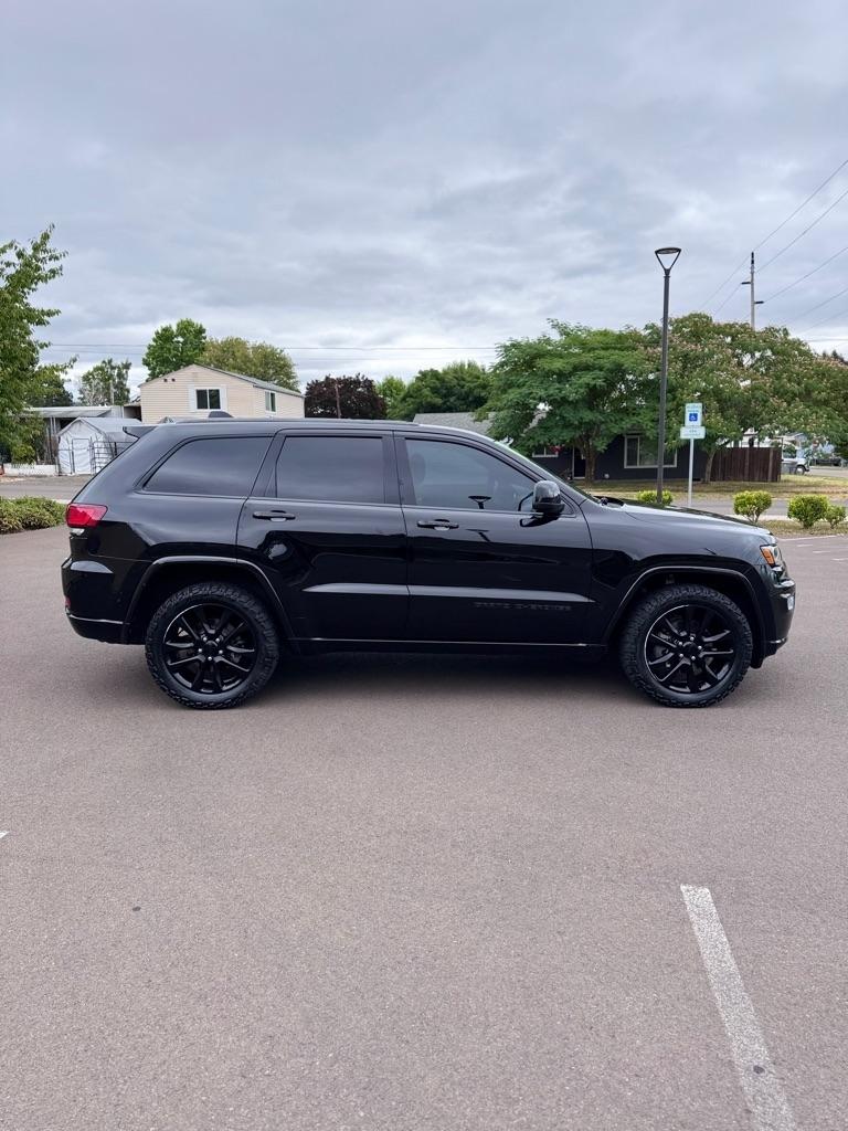 Jeep Grand Cherokee Altitude 4x4 2019