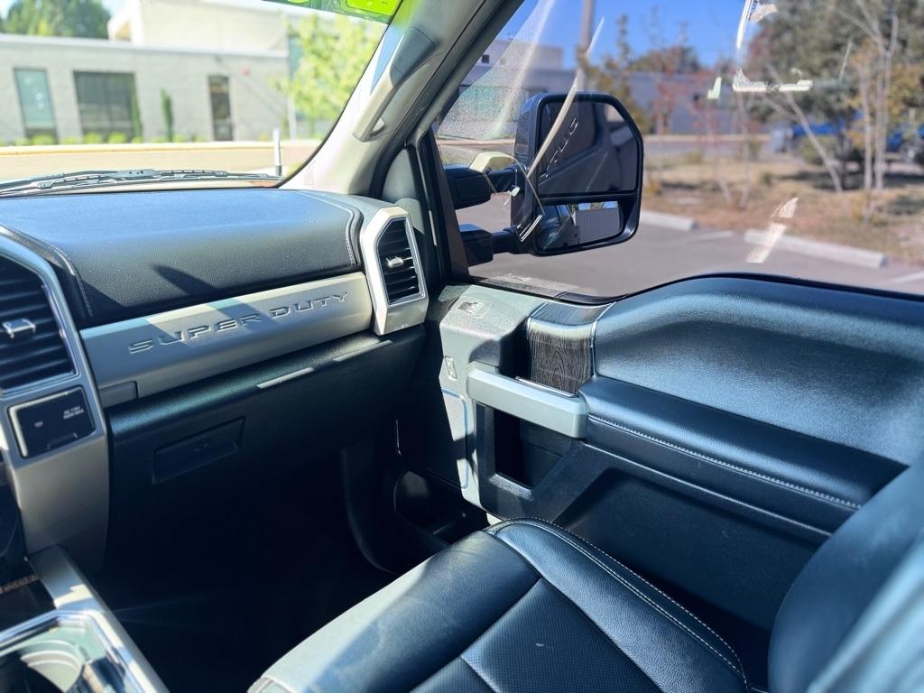 Ford Super Duty F-250 SRW King Ranch 4WD Crew Cab 8' Box 2020