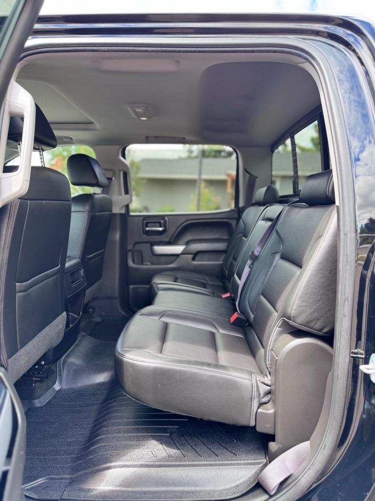 Chevrolet Silverado 1500 4WD Crew Cab 143.5" LTZ w/2LZ 2017