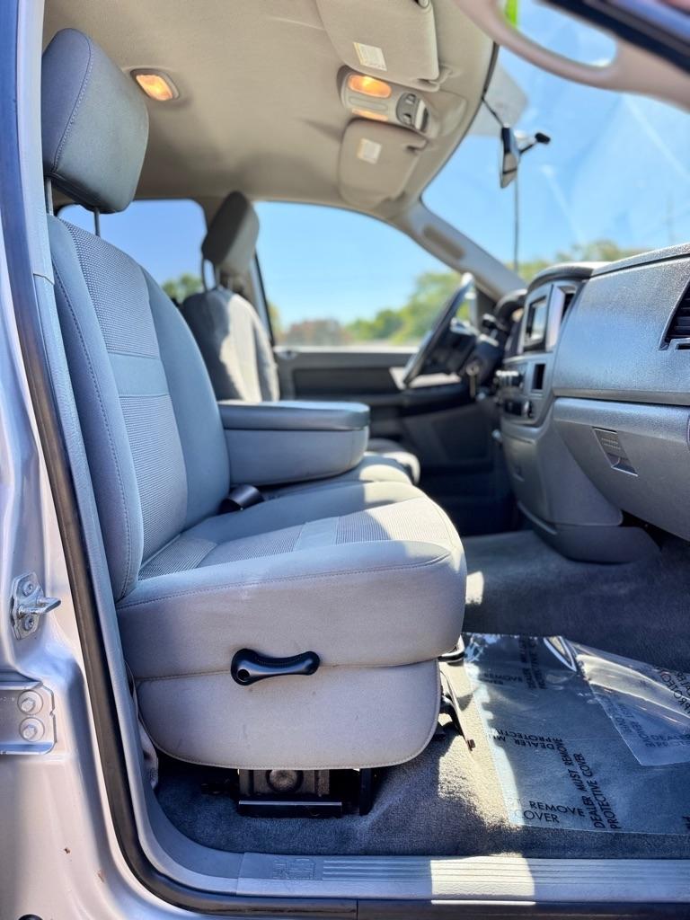 Dodge Ram 3500 4WD Quad Cab 160.5" SLT 2008