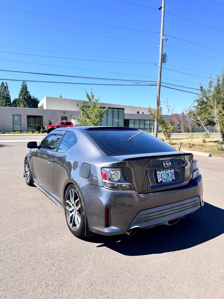 Scion tC 2dr HB Man (Natl) 2015