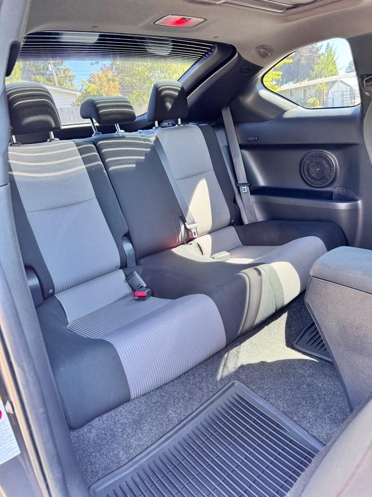 Scion tC 2dr HB Man (Natl) 2015