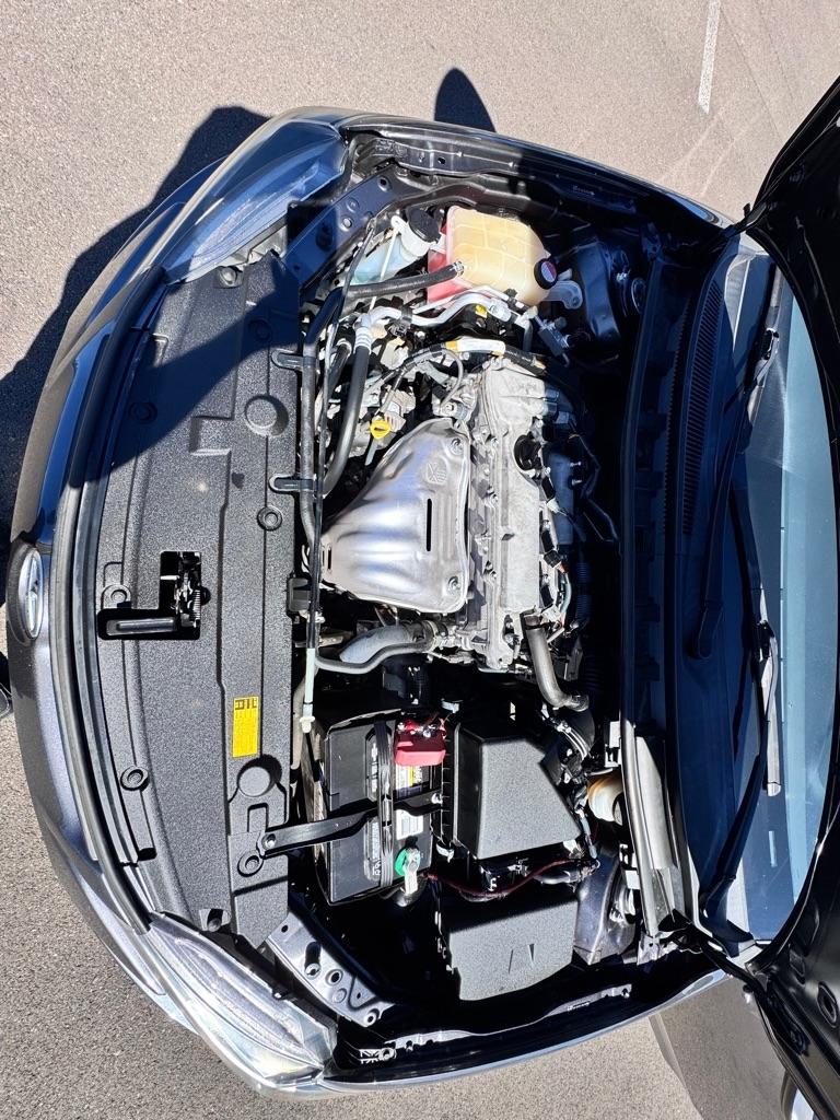 Scion tC 2dr HB Man (Natl) 2015