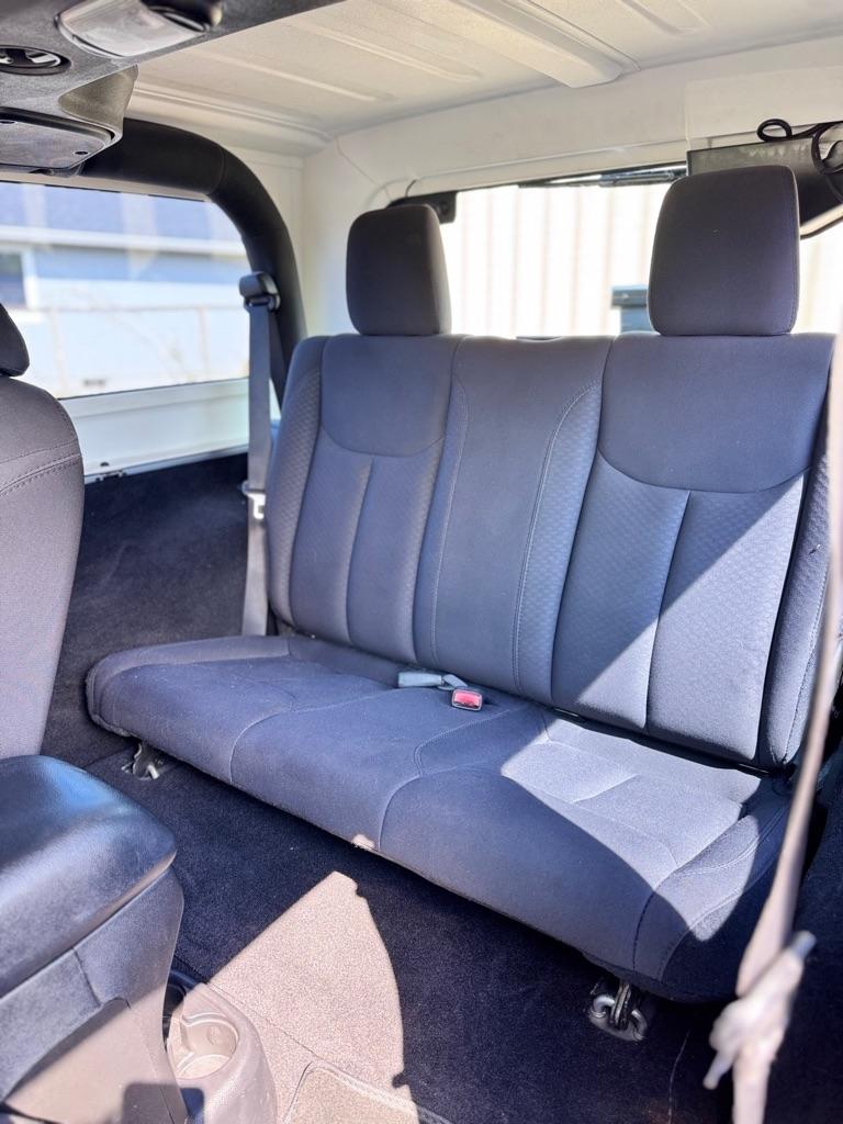 Jeep Wrangler 4WD 2dr Sport 2015