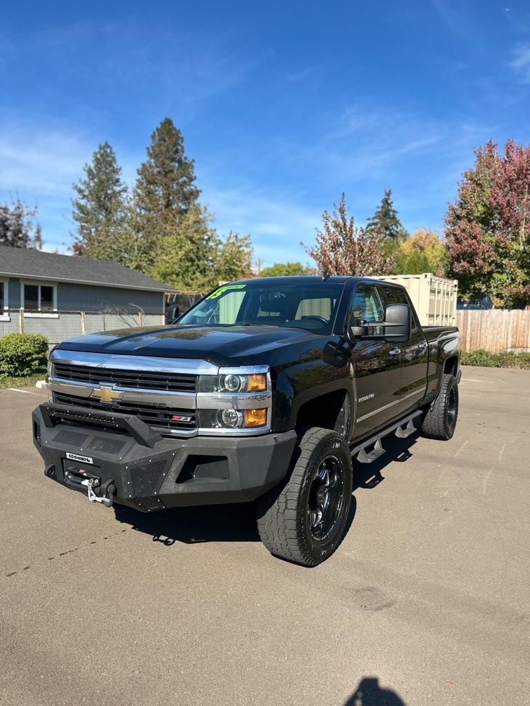 2015 Chevrolet Silverado 2500HD 4WD Crew Cab 153.7" LTZ