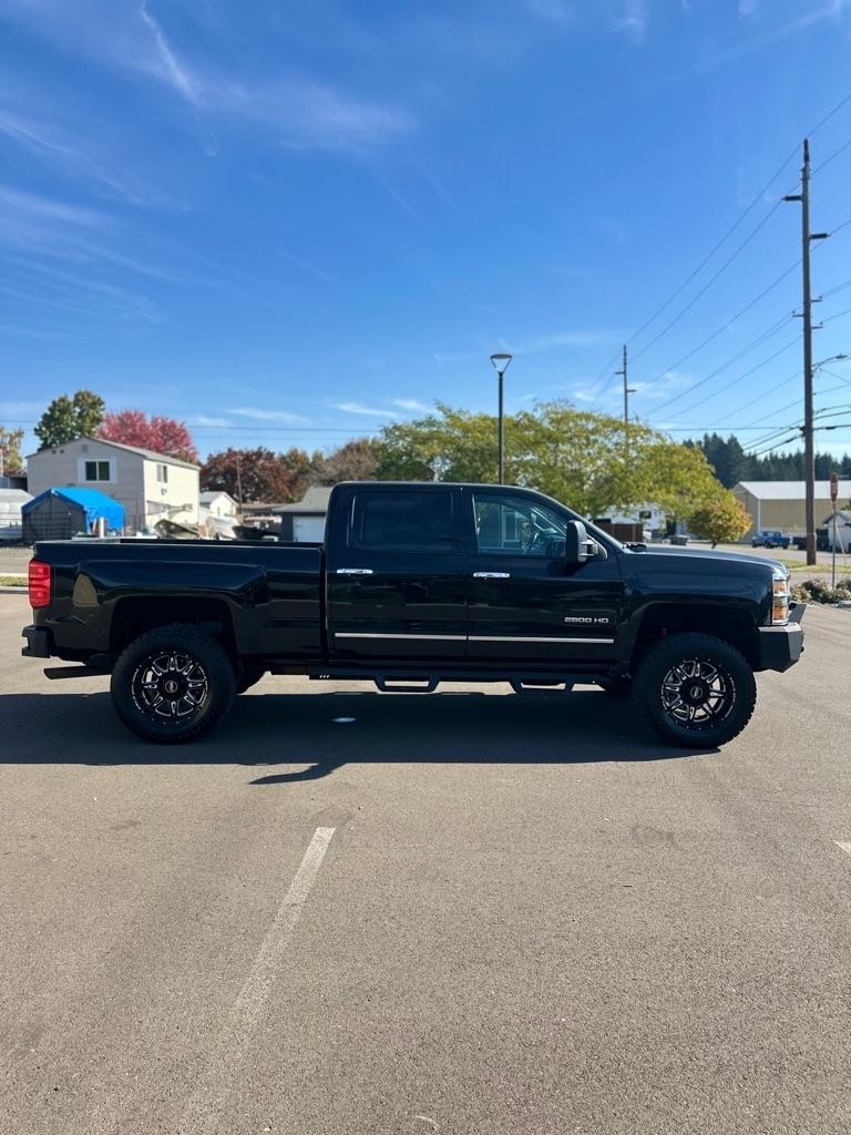 Chevrolet Silverado 2500HD 4WD Crew Cab 153.7" LTZ 2015