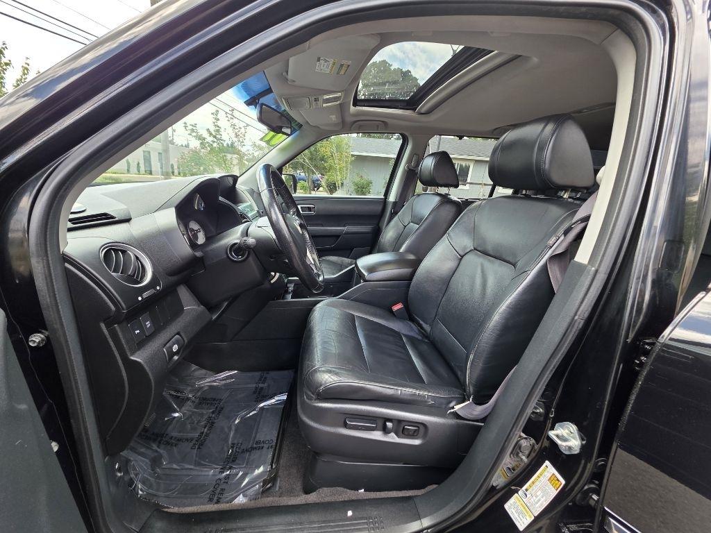 Honda Pilot 4WD 4dr Touring w/Navi 2009