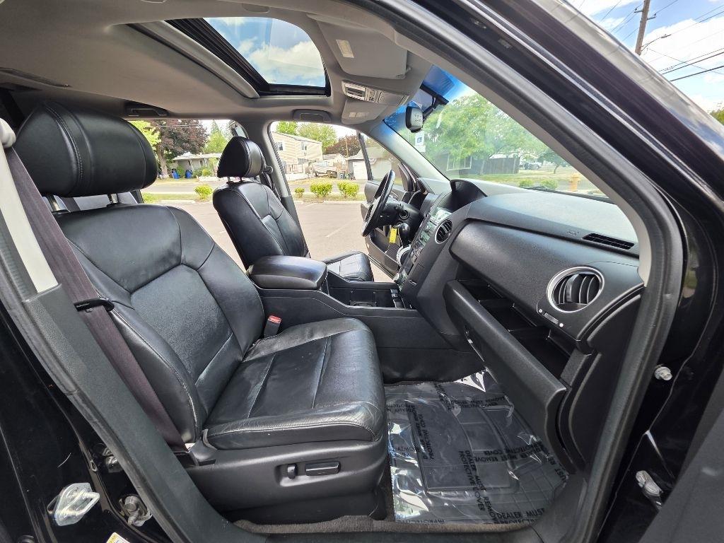 Honda Pilot 4WD 4dr Touring w/Navi 2009