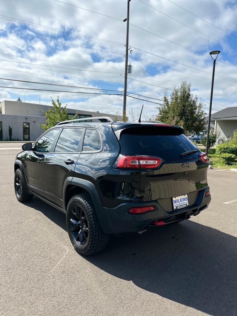 Jeep Cherokee 4WD 4dr Trailhawk 2017