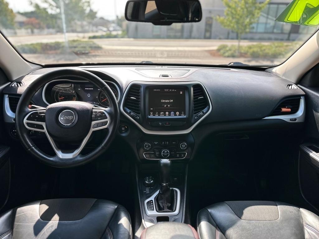 Jeep Cherokee 4WD 4dr Trailhawk 2017