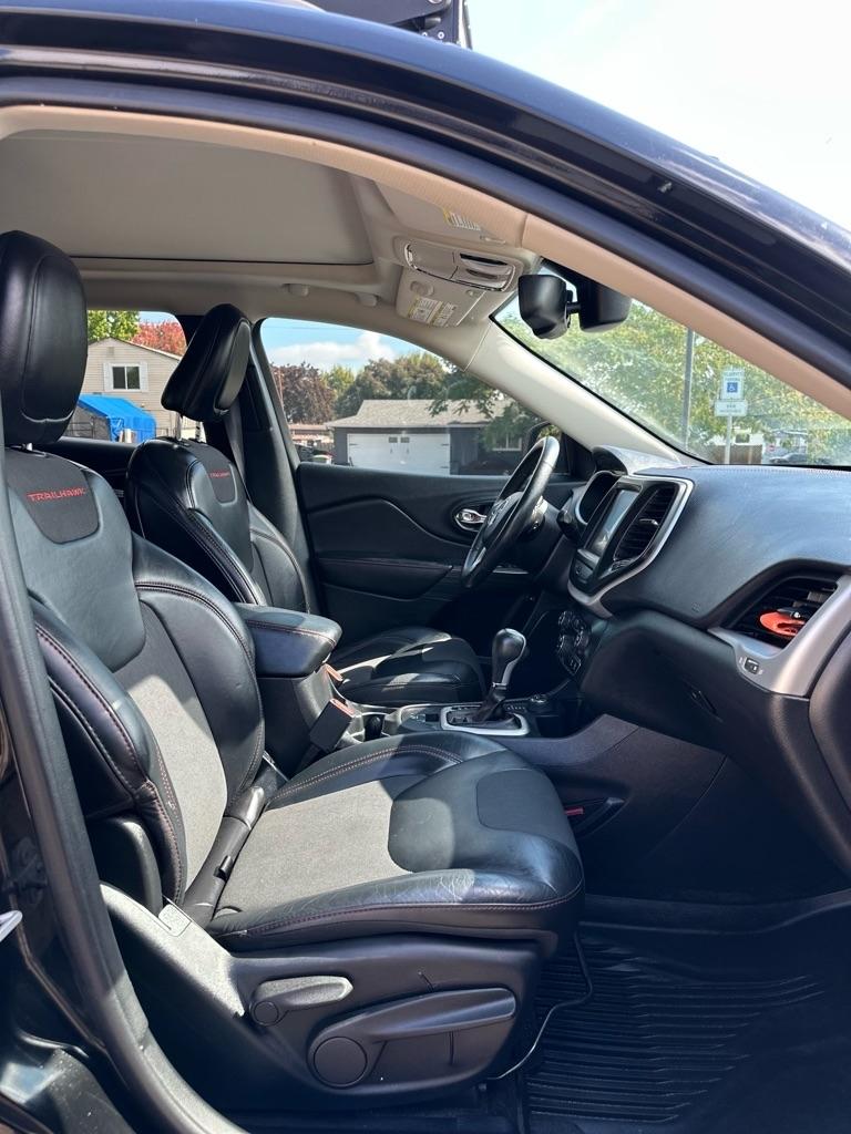 Jeep Cherokee 4WD 4dr Trailhawk 2017