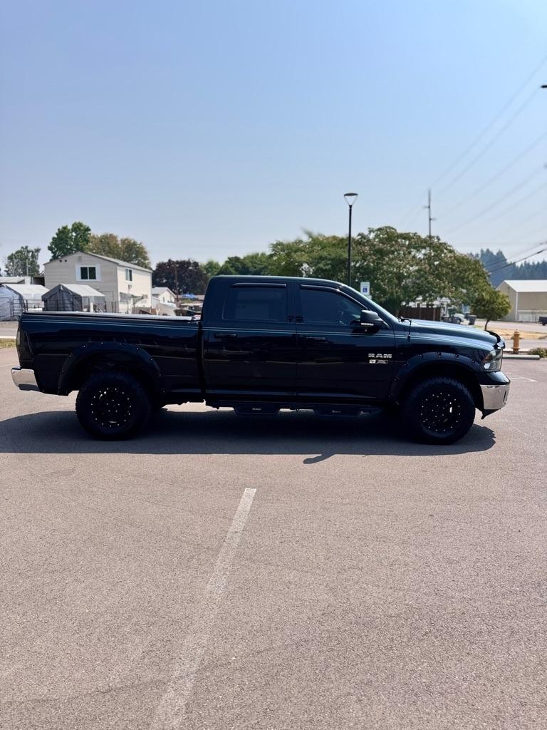 RAM 1500 Classic Big Horn 4x4 Crew Cab 6'4" Box 2019