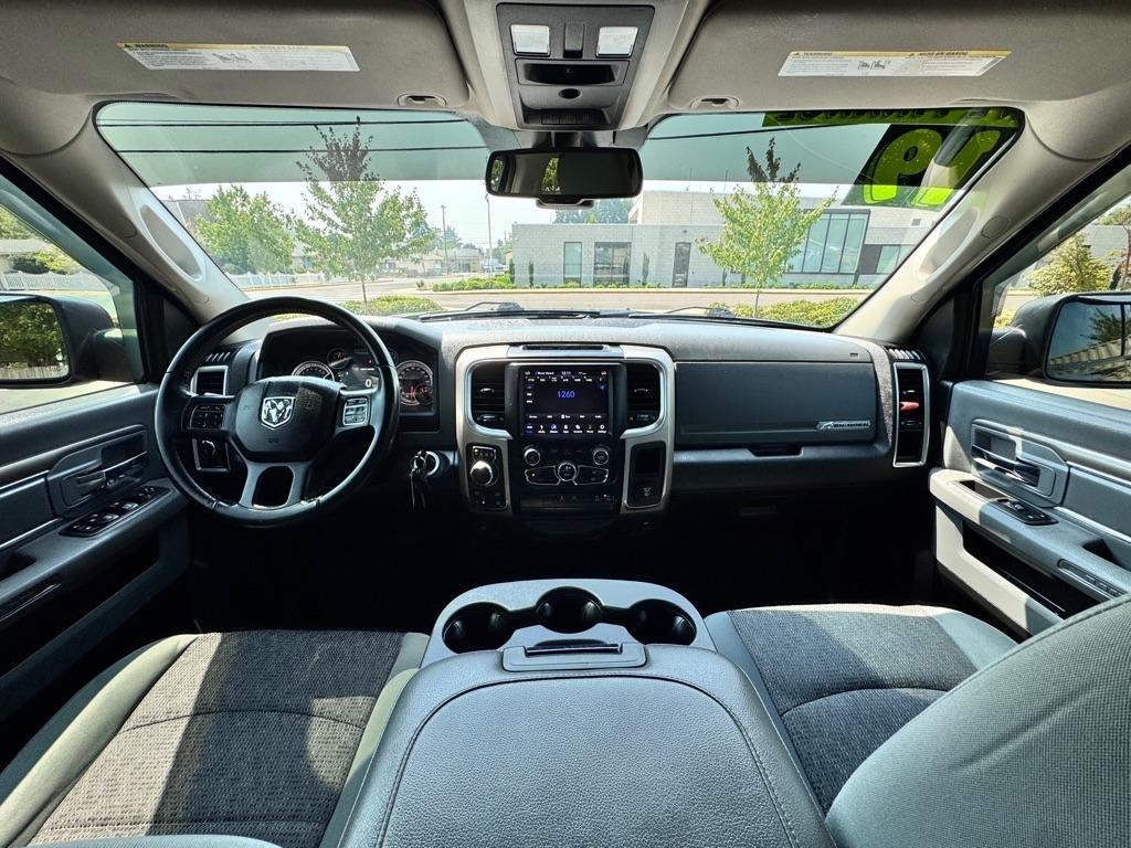 RAM 1500 Classic Big Horn 4x4 Crew Cab 6'4" Box 2019