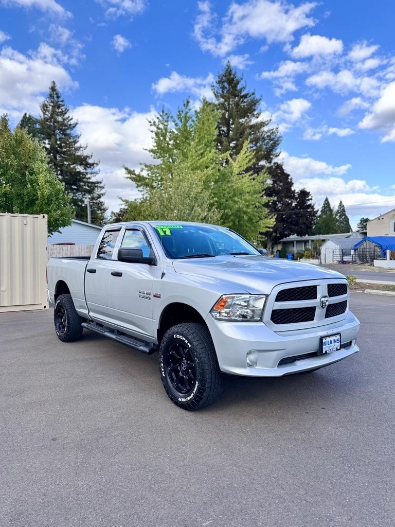 RAM 1500 Express 4x4 Quad Cab 6'4" Box 2017