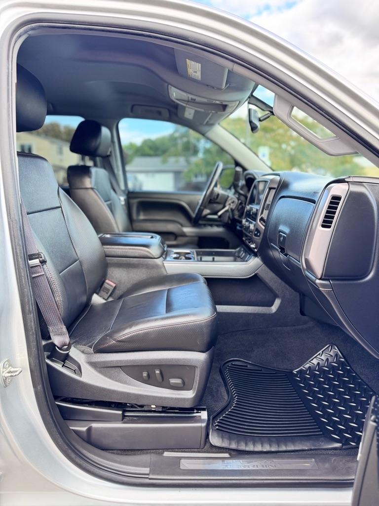 GMC Sierra 1500 4WD Crew Cab 143.5" SLT 2014