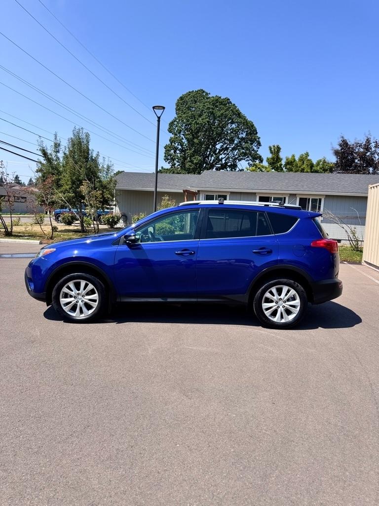 Toyota RAV4 AWD 4dr Limited (Natl) 2015