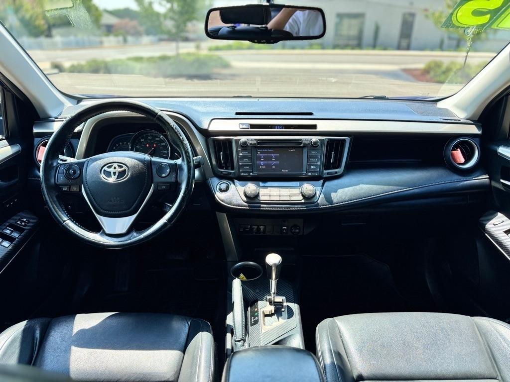 Toyota RAV4 AWD 4dr Limited (Natl) 2015