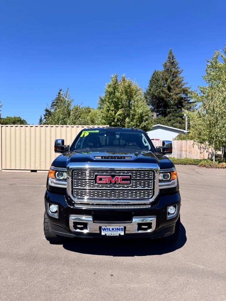 GMC Sierra 3500HD 4WD Crew Cab 167.7" Denali 2019