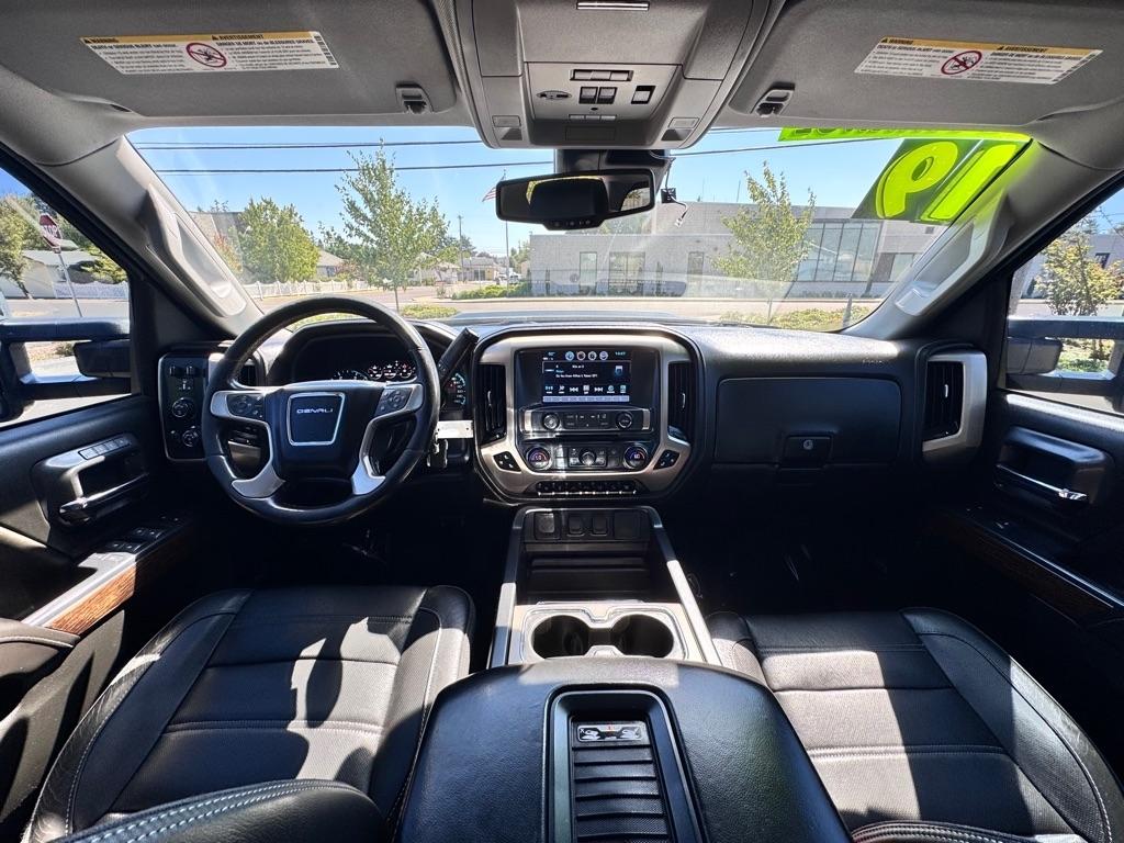 GMC Sierra 3500HD 4WD Crew Cab 167.7" Denali 2019