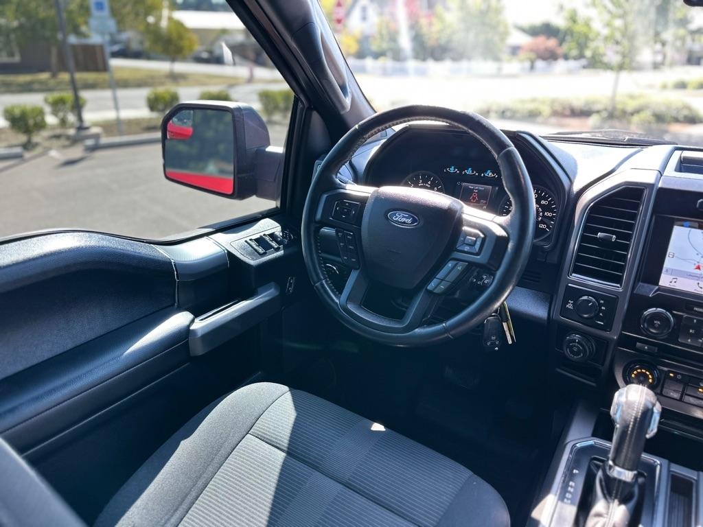 Ford F-150 XLT 4WD SuperCrew 5.5' Box 2017