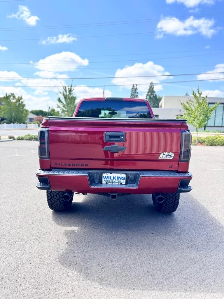 Chevrolet Silverado 1500 4WD Crew Cab 143.5" LT w/2LT 2017