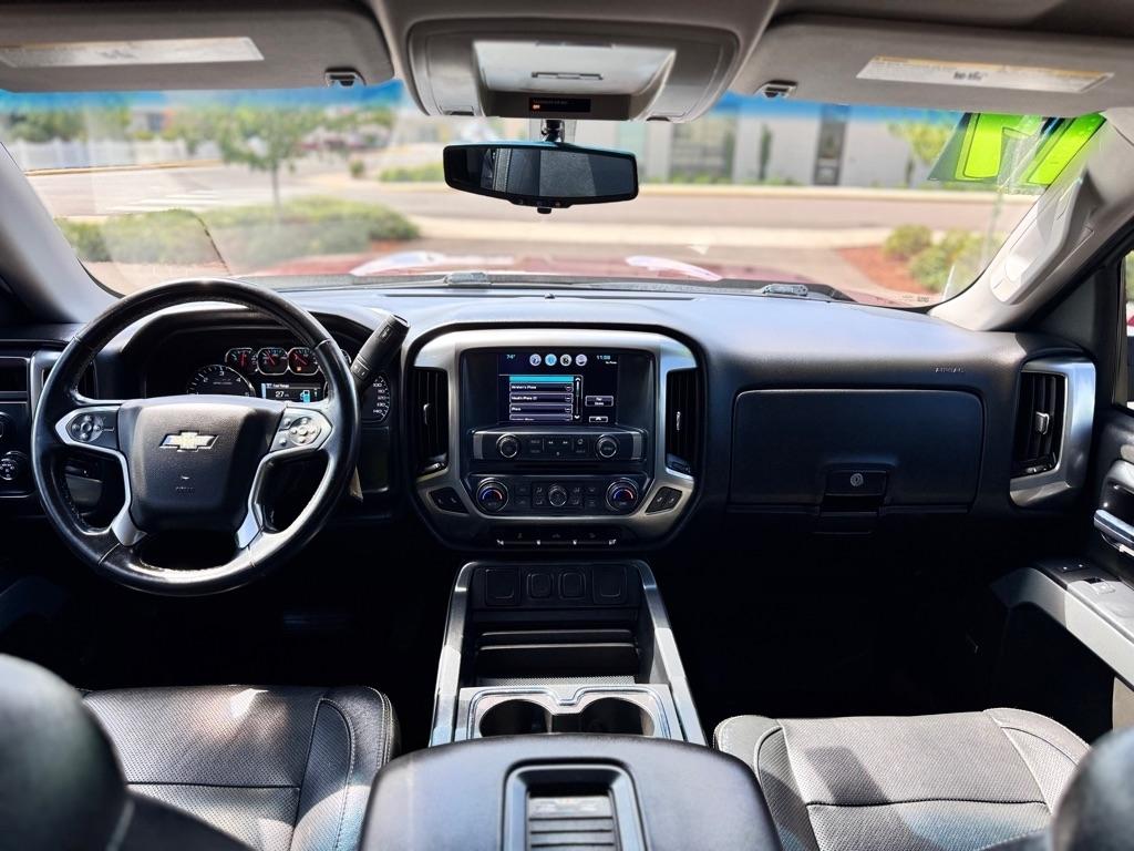 Chevrolet Silverado 1500 4WD Crew Cab 143.5" LT w/2LT 2017