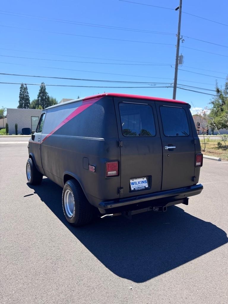 Chevrolet G10  1975