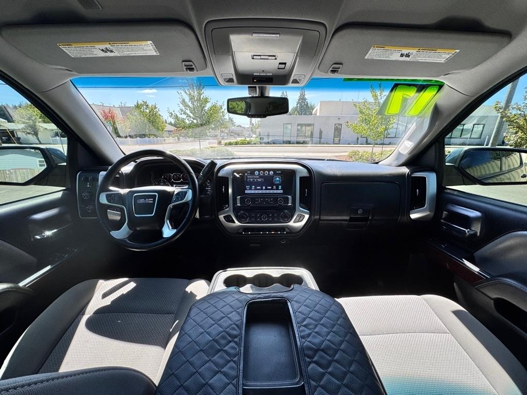 GMC Sierra 1500 4WD Crew Cab 143.5" SLE 2017