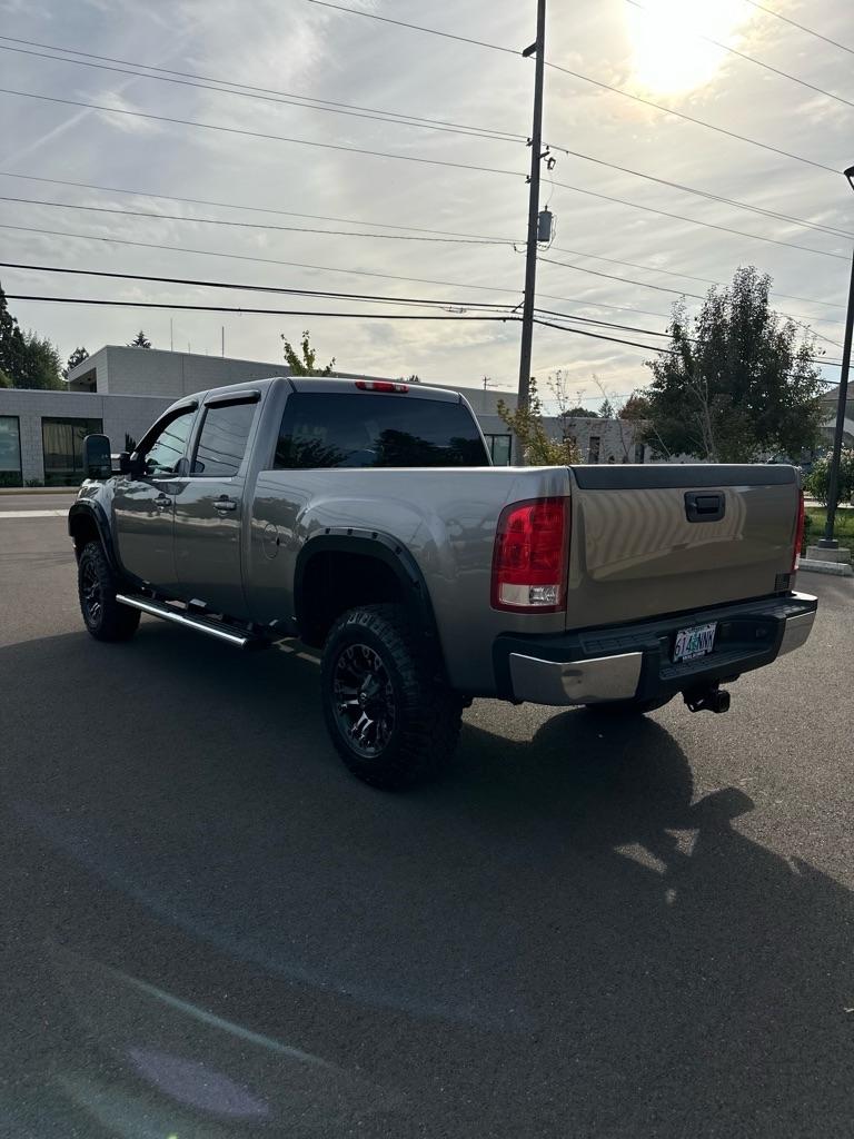 GMC Sierra 2500HD 4WD Crew Cab 153" Work Truck 2007