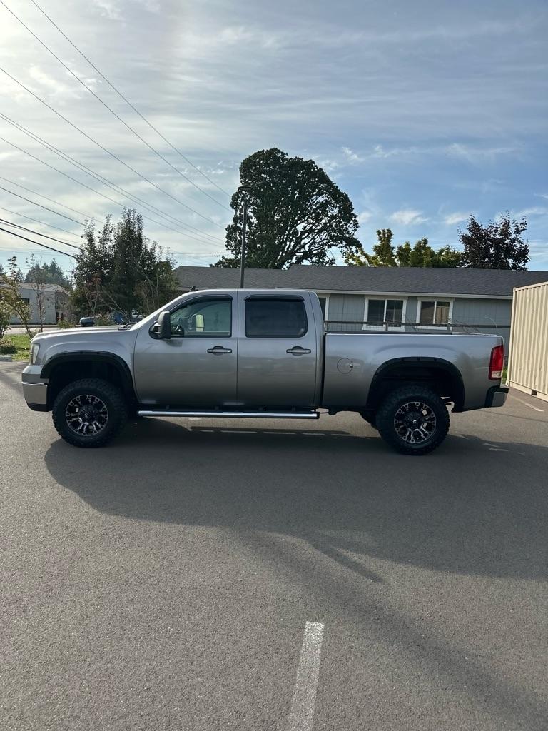 GMC Sierra 2500HD 4WD Crew Cab 153" Work Truck 2007