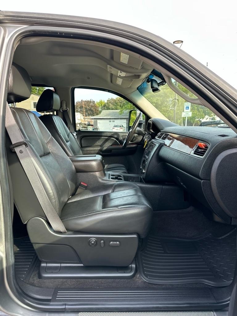 GMC Sierra 2500HD 4WD Crew Cab 153" Work Truck 2007