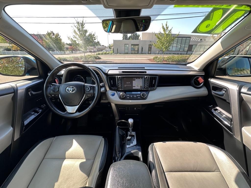 Toyota RAV4 Hybrid AWD 4dr Limited (Natl) 2016