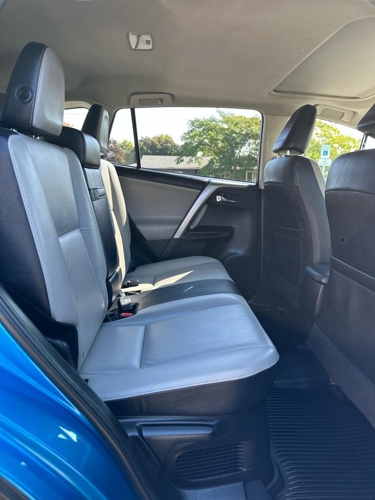 Toyota RAV4 Hybrid AWD 4dr Limited (Natl) 2016