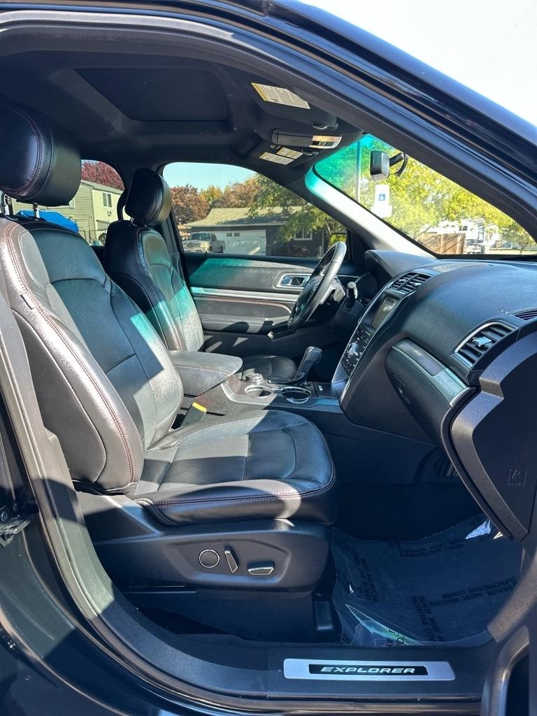 Ford Explorer Sport 4WD 2017
