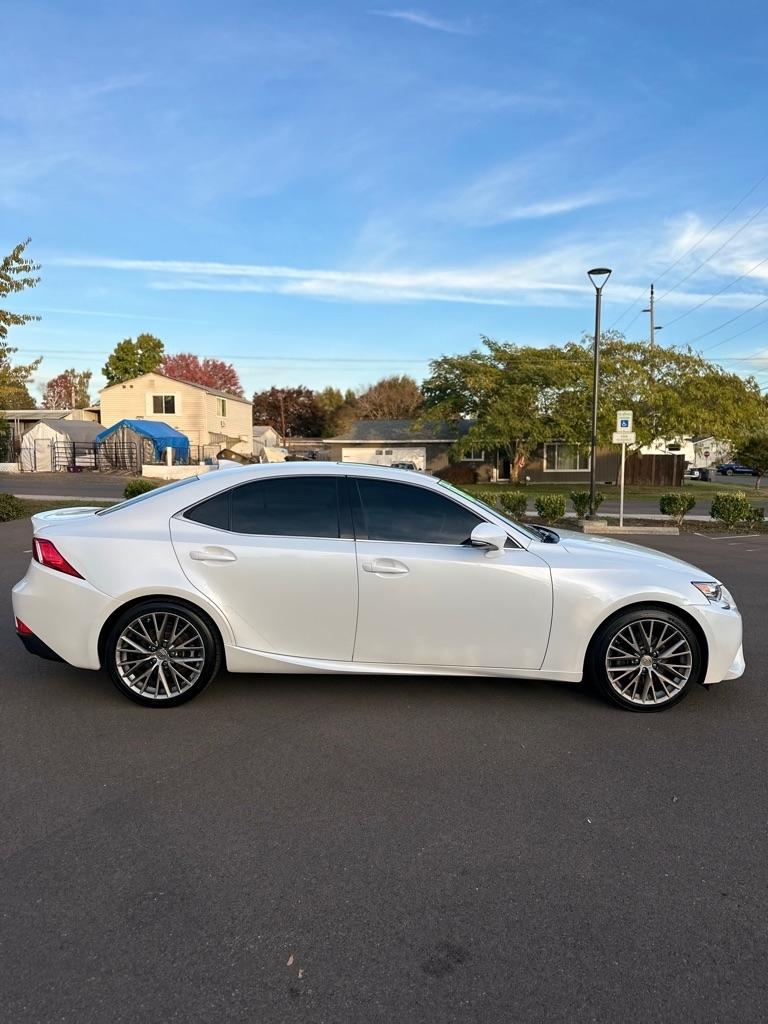 Lexus IS 250 4dr Sport Sdn AWD 2015