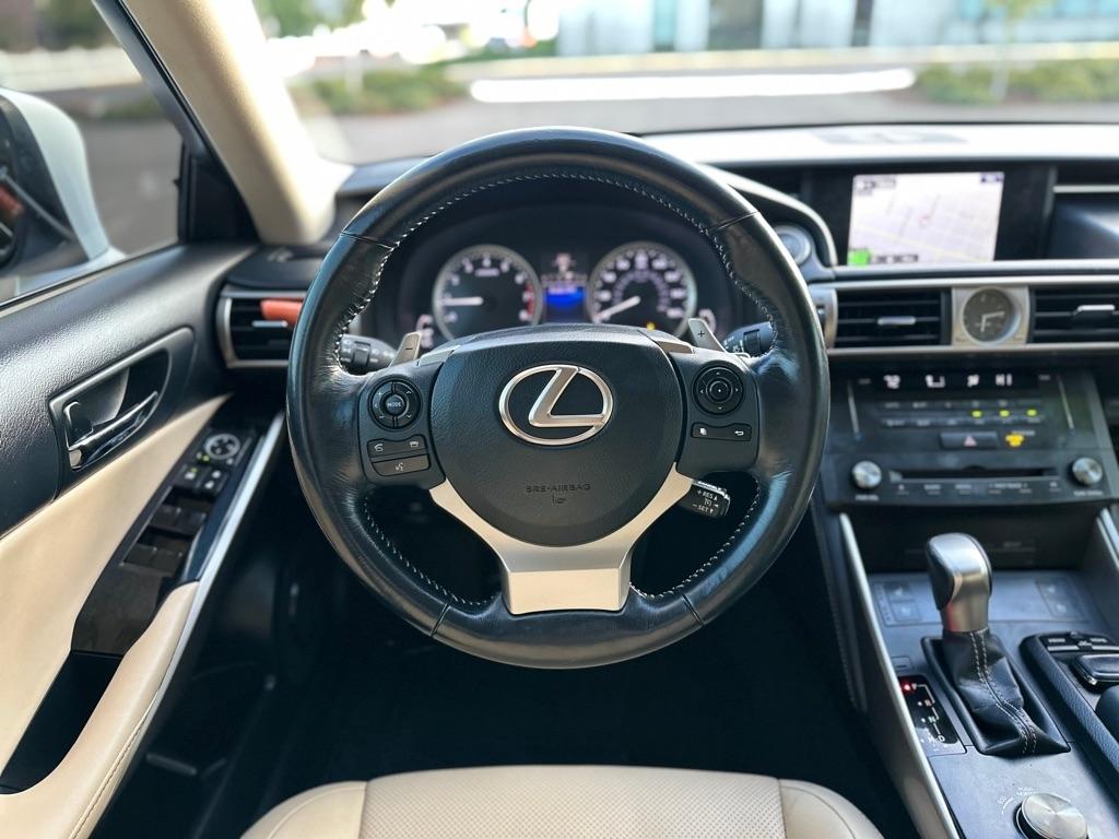Lexus IS 250 4dr Sport Sdn AWD 2015