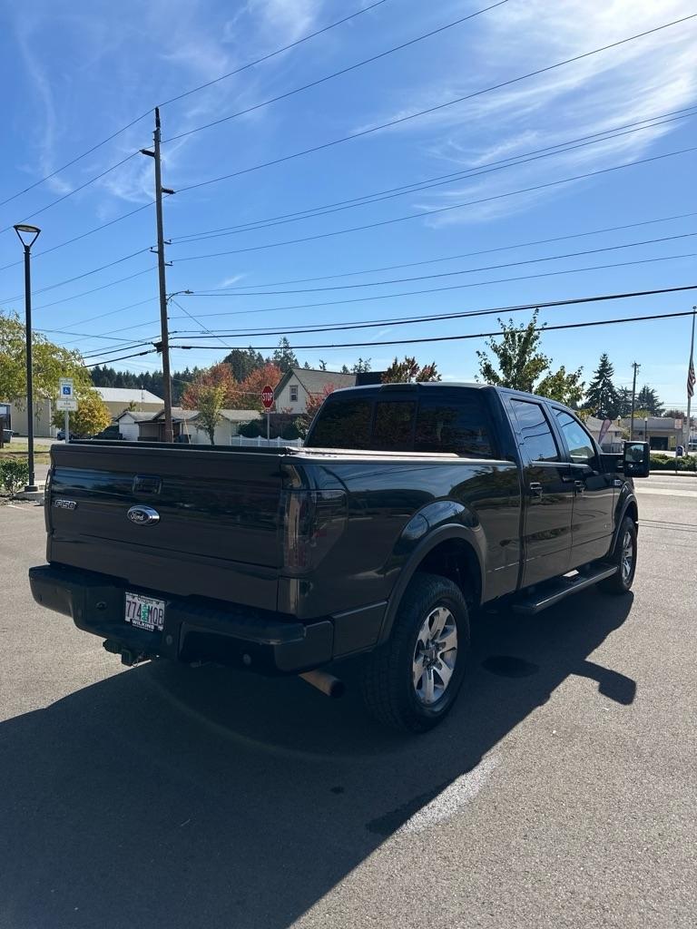 Ford F-150 4WD SuperCrew 145" Platinum 2011