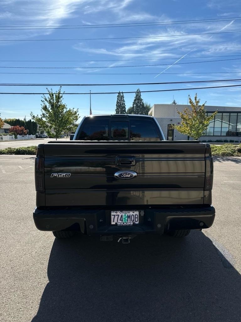 Ford F-150 4WD SuperCrew 145" Platinum 2011
