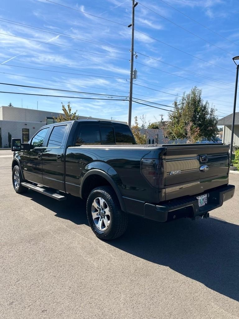 Ford F-150 4WD SuperCrew 145" Platinum 2011