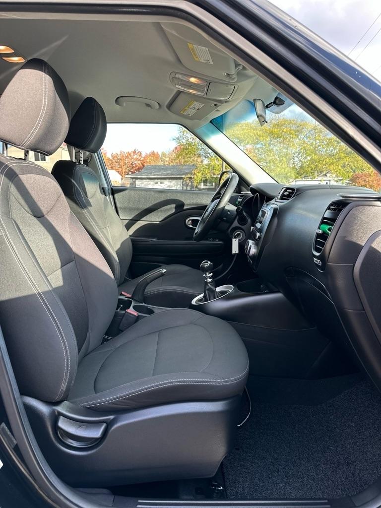Kia Soul 5dr Wgn Man Base 2014