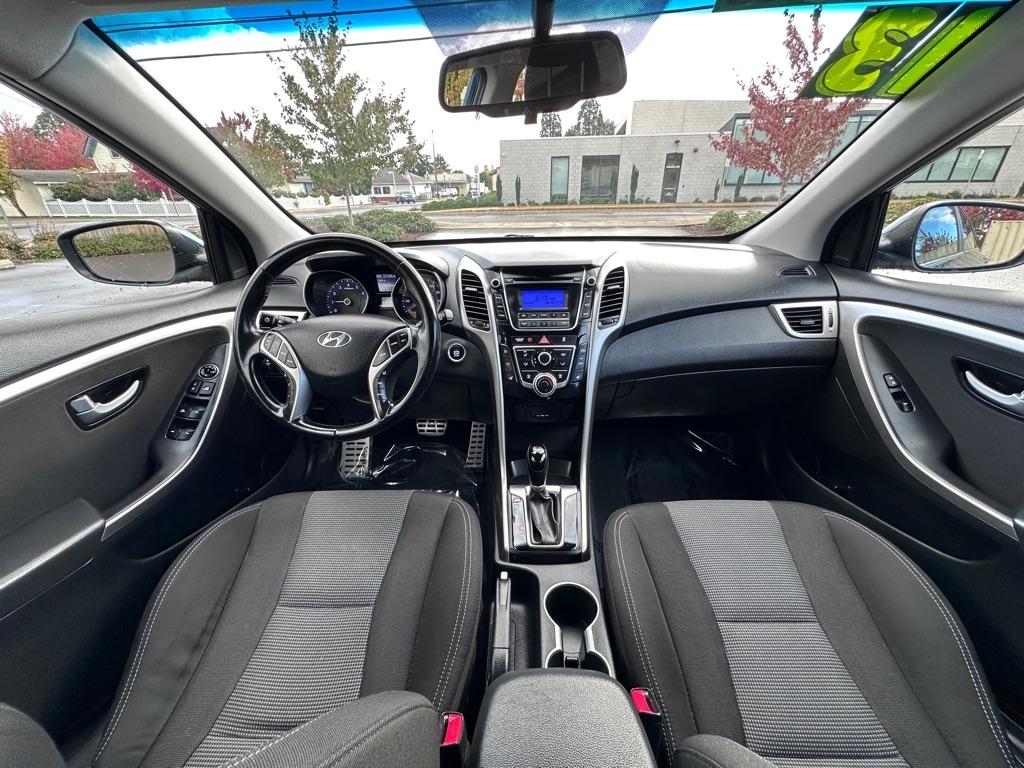 Hyundai Elantra GT 5dr HB Auto PZEV 2013