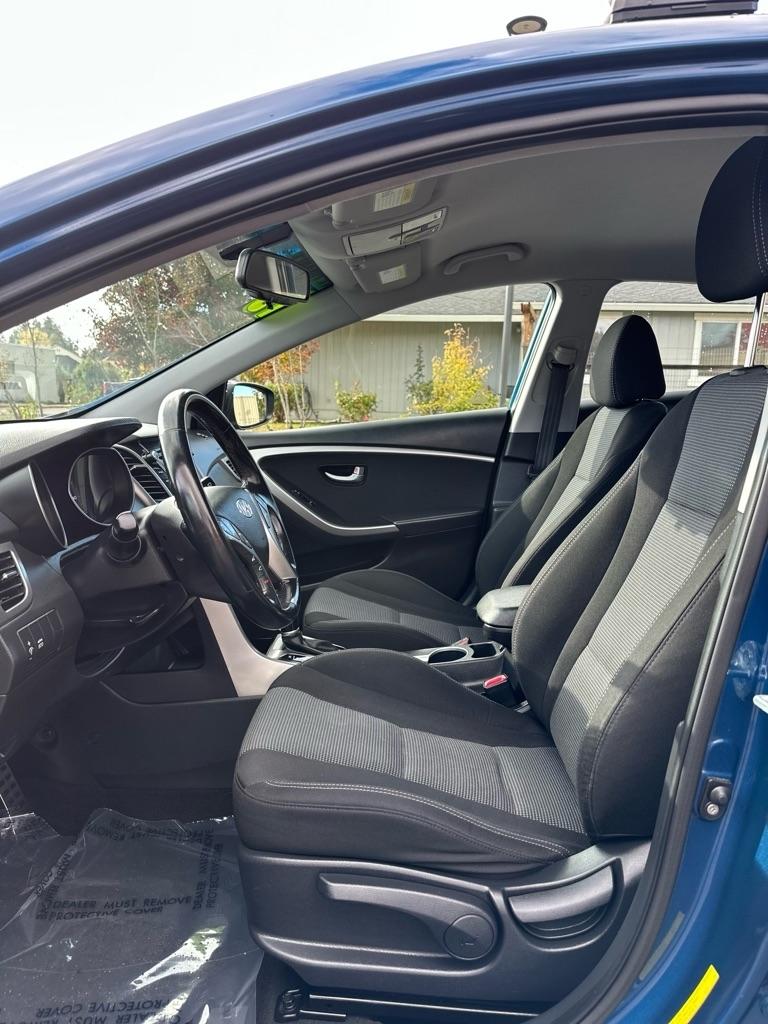 Hyundai Elantra GT 5dr HB Auto PZEV 2013