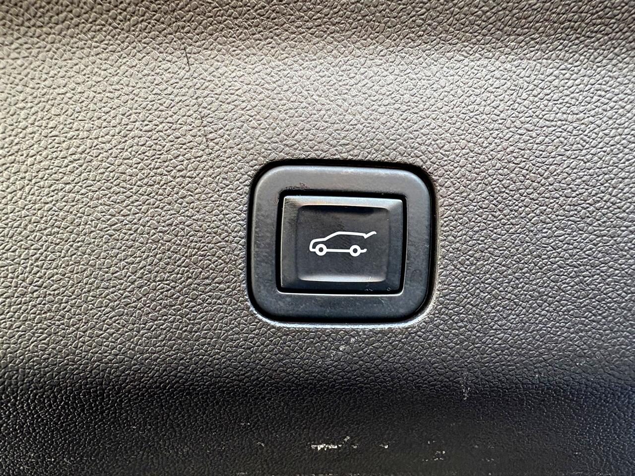 GMC Yukon SLT 4WD 2022