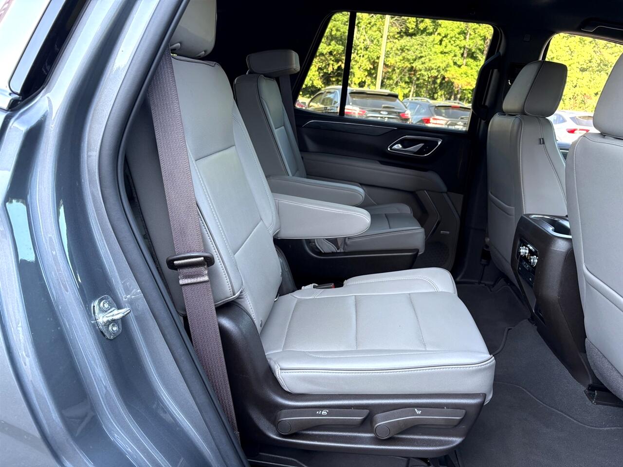 GMC Yukon SLT 4WD 2022